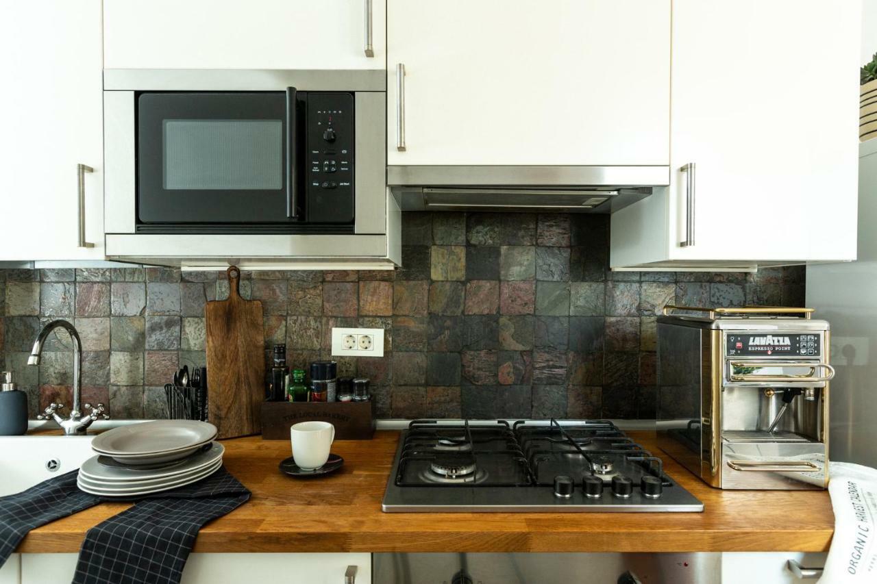 Qult - Up In The Sky Apartment Bucureşti Ngoại thất bức ảnh