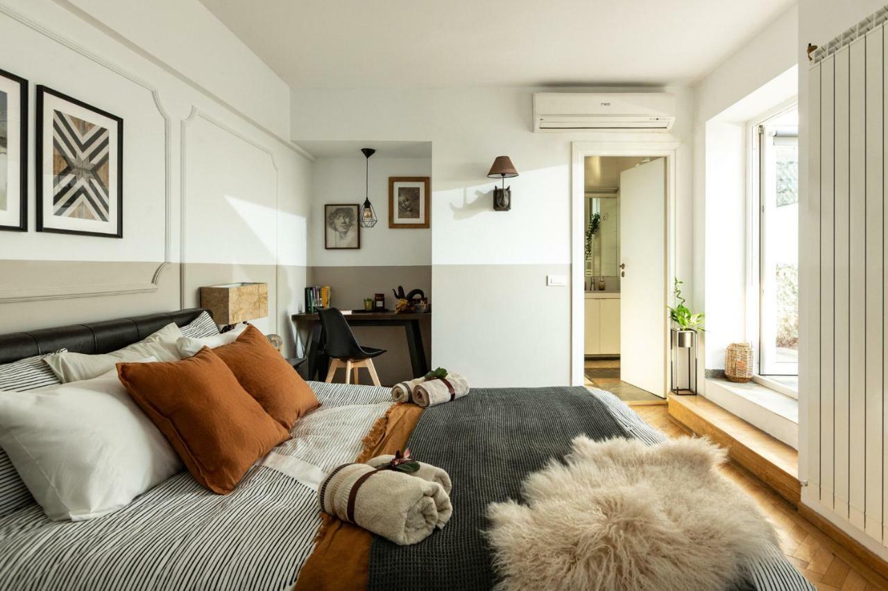 Qult - Up In The Sky Apartment Bucureşti Ngoại thất bức ảnh