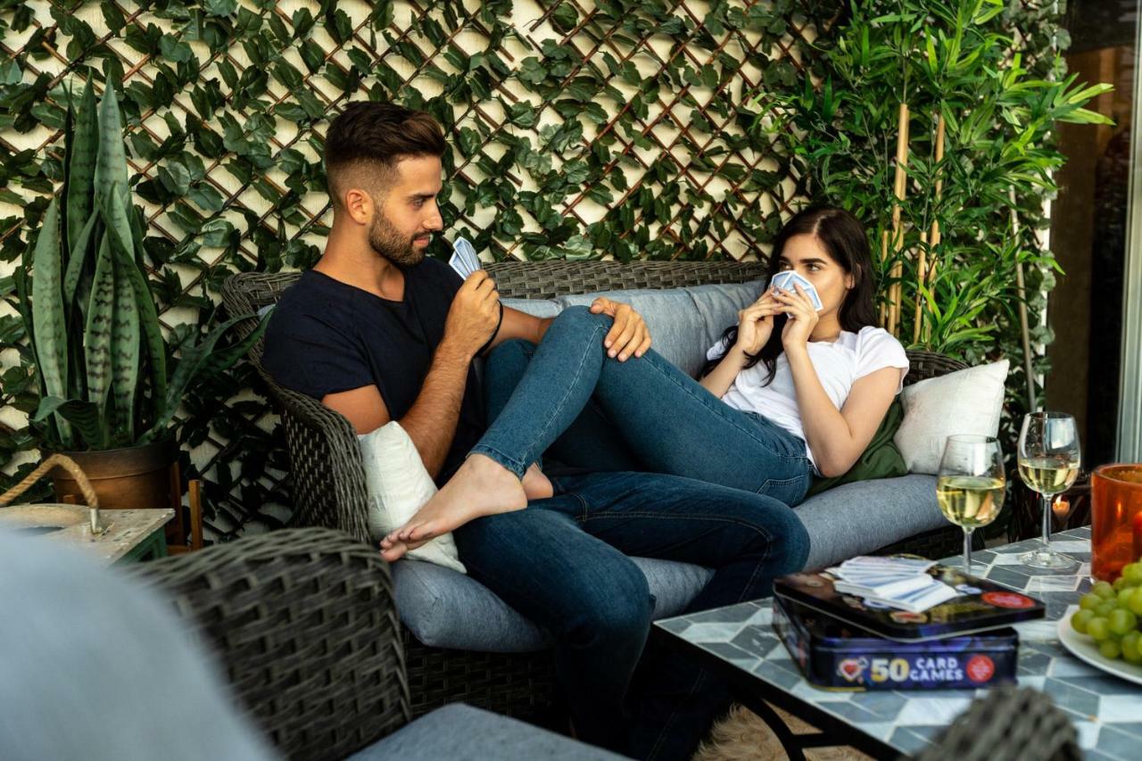 Qult - Up In The Sky Apartment Bucureşti Ngoại thất bức ảnh